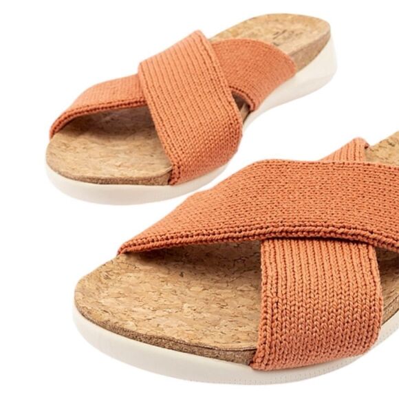 ARCOPEDICO Women’s Pantanal H79 Knit Slides in the Size 40/9 US in Brick Color - Picture 10 of 16